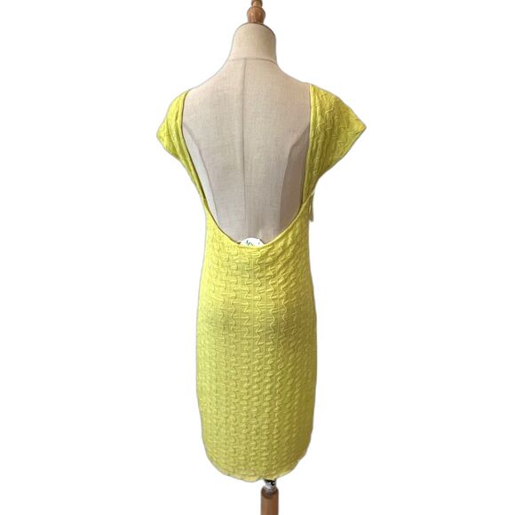 Find Me Now Second Skin Ross Yellow Bodycon Mini Dress Backless Textured NEW Med - Picture 2 of 7